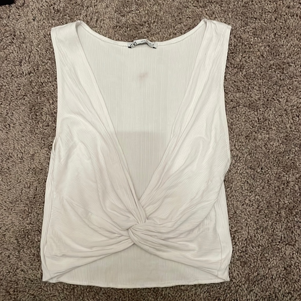 Zara white crop top with knot twist